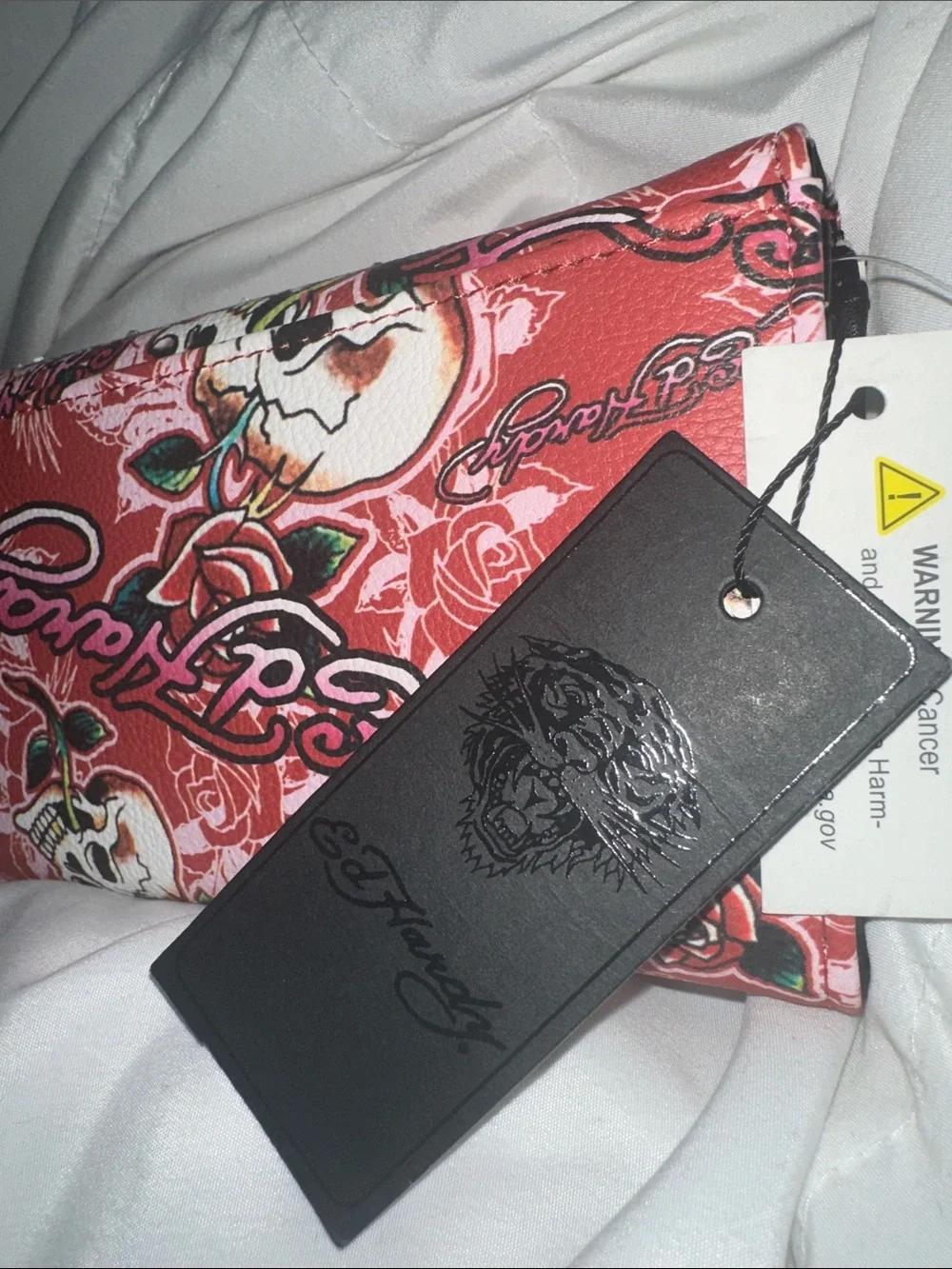 NWT Ed Hardy Red Skull & Rose Graphic Wallet lots of card and pocket rhinestones